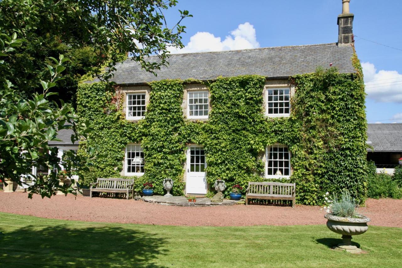 Thistleyhaugh Farmhouse Longhorsley Экстерьер фото